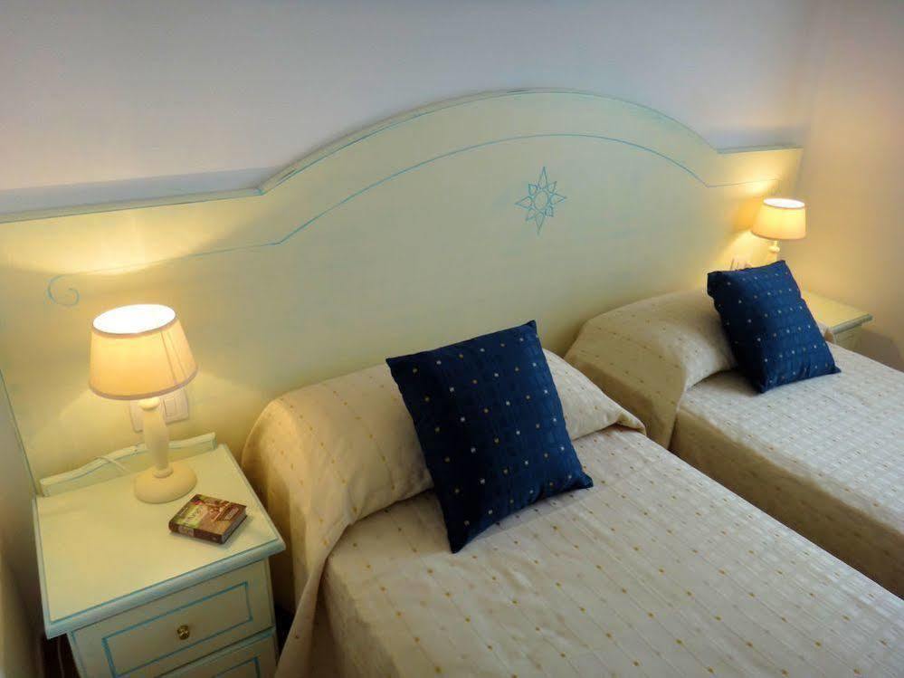 Hotel La Tartaruga Bianca Valledoria  Ngoại thất bức ảnh